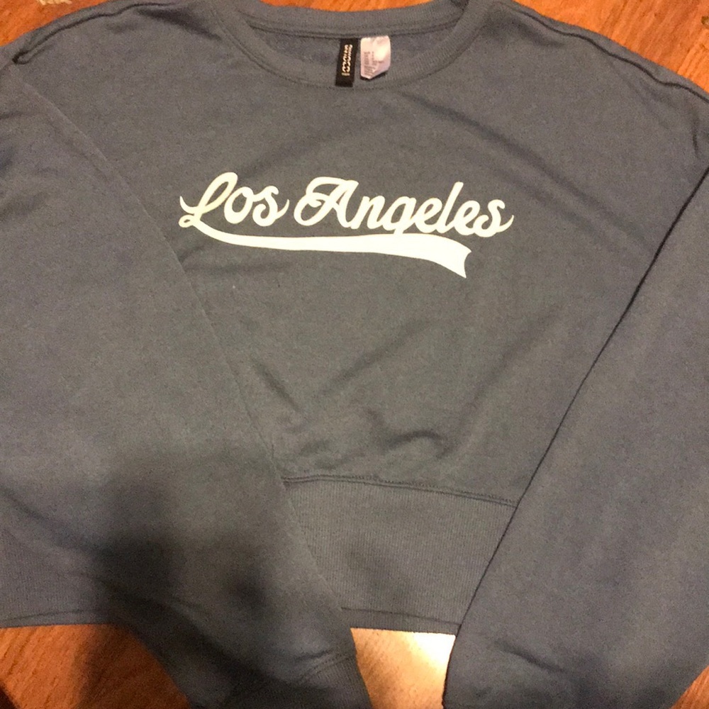 Los Angeles crop top sweater size s